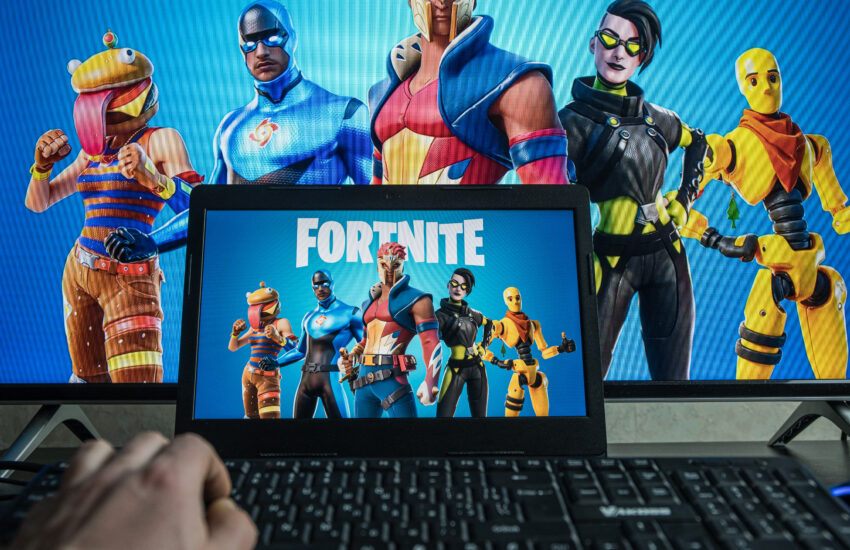 Fortnite, app store