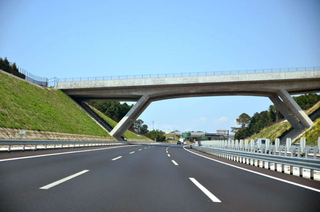 新東名高速道路 - Trade Info projekt, diaľnice