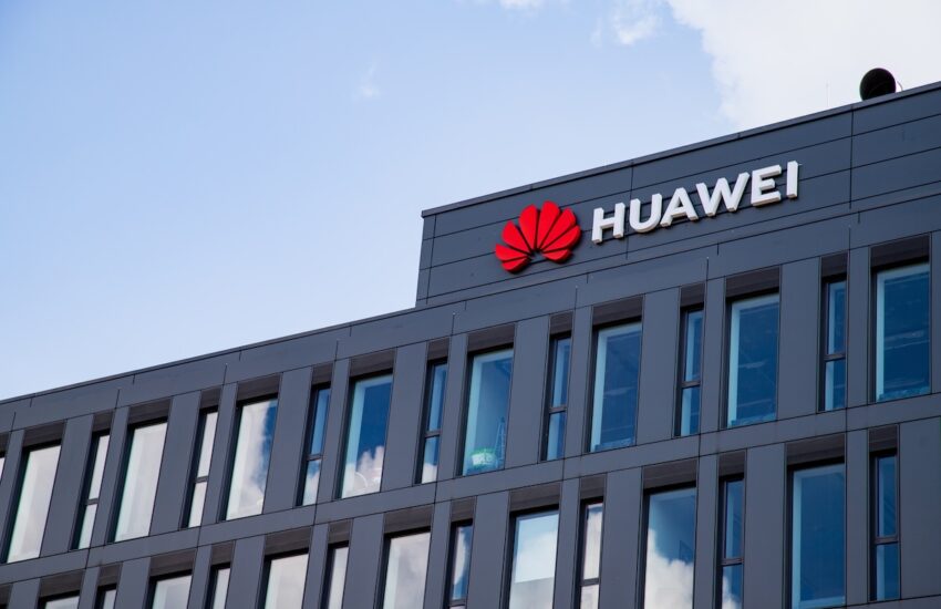 Huawei. Zdroj fotky: Adobe Stock
